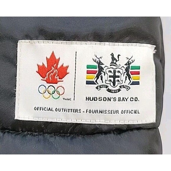 Hudson's Bay Company 2010 Olympics Team Canada Black Puffer Vest Women's Small - Picture 4 of 16